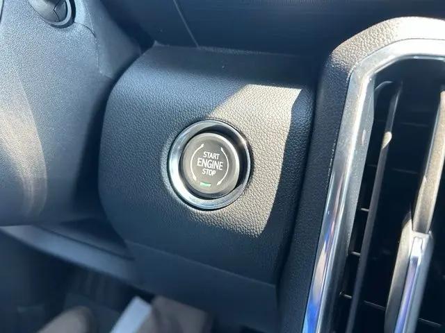 2027 GMC Acadia FWD Elevation
