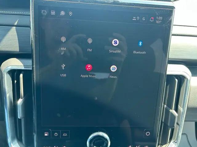 2027 GMC Acadia FWD Elevation