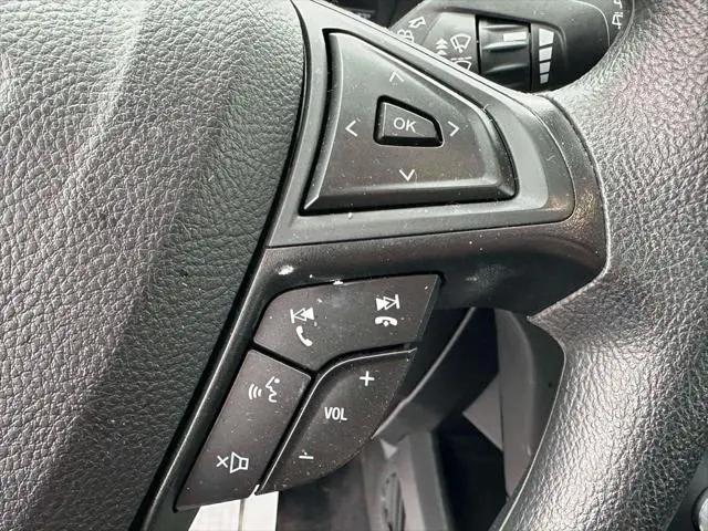 2023 Ford Edge SE