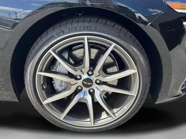 2026 Genesis G70 2.5T RWD Prestige