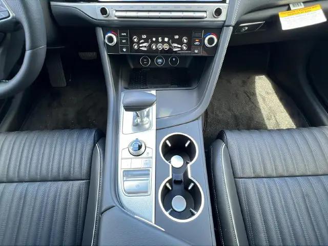 2026 Genesis G70 2.5T RWD Prestige