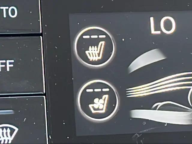 2026 Genesis G70 2.5T RWD Prestige