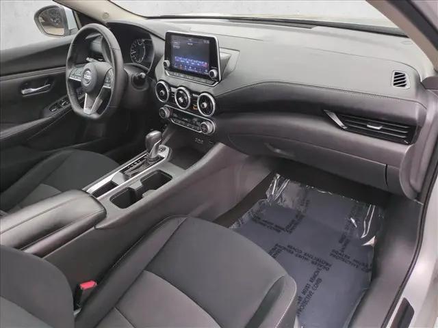 2021 Nissan Sentra SV Xtronic CVT