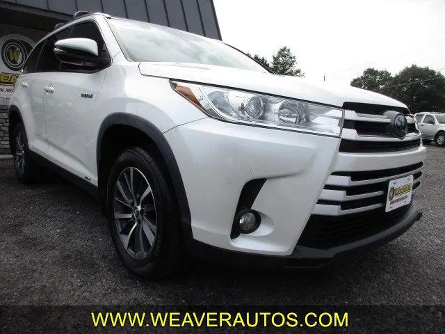 2019 Toyota Highlander Hybrid XLE for sale in Ephrata, PA