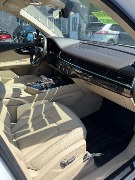 2017 Audi Q7 3.0T Premium