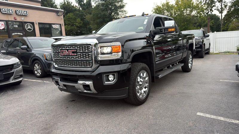 2018 GMC Sierra 2500HD Denali for sale in Taunton, MA
