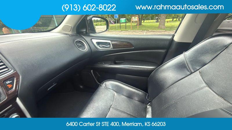 2015 Nissan Pathfinder Platinum