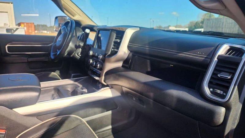 2021 Jeep Ram 2500 Laramie Crew Cab 4x4 64 Box