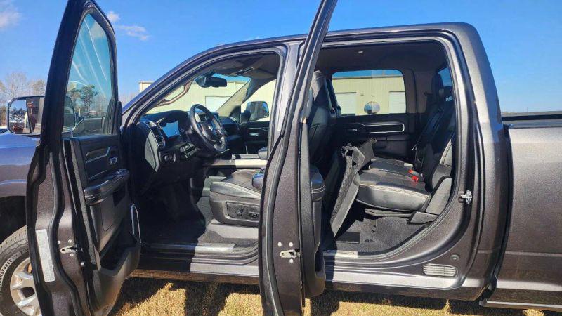2021 Jeep Ram 2500 Laramie Crew Cab 4x4 64 Box
