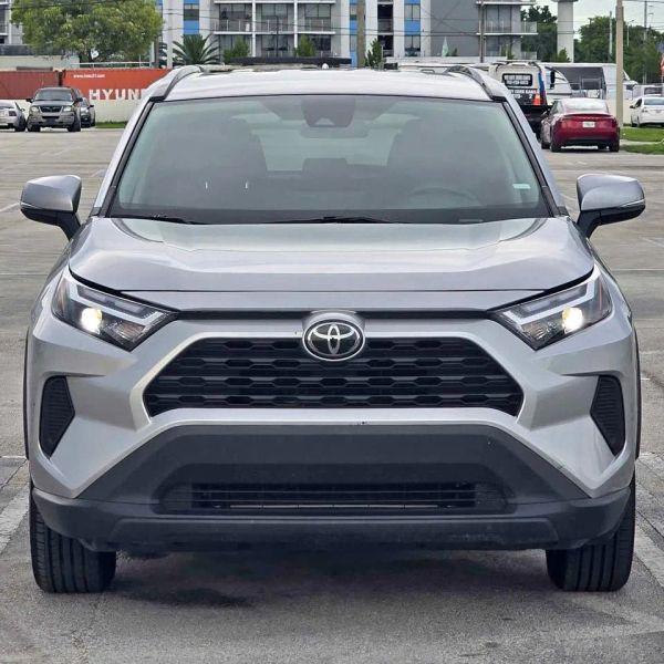 2020 Toyota RAV4 LE for sale in Lake Wales, FL