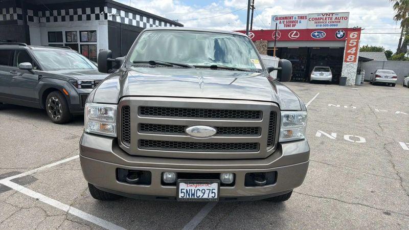 2005 Ford Excursion Limited