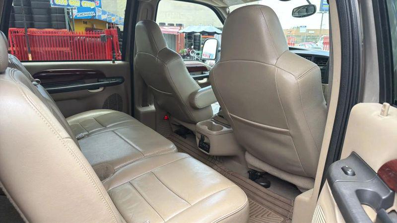 2005 Ford Excursion Limited