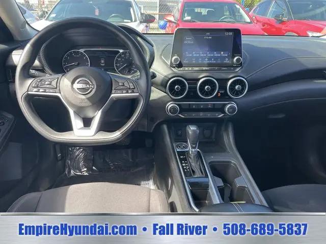 2024 Nissan Sentra SV Xtronic CVT