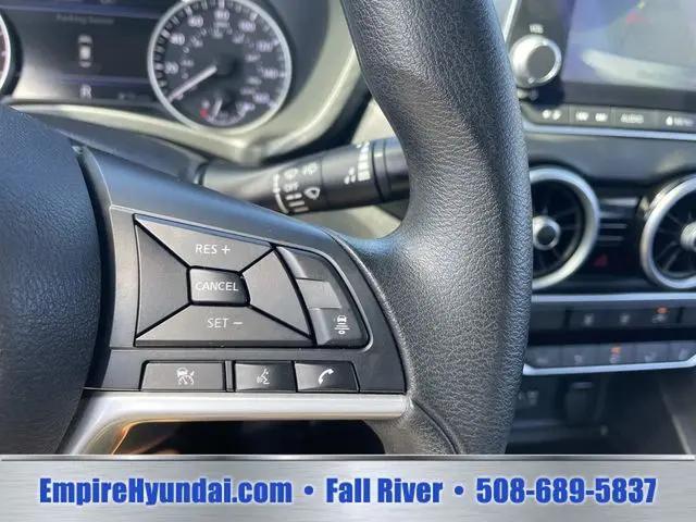 2024 Nissan Sentra SV Xtronic CVT
