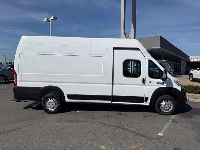 2024 Ram ProMaster Tradesman