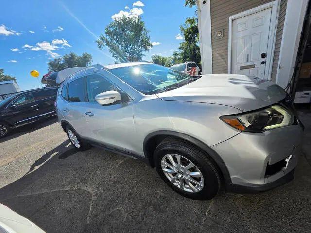 2017 Nissan Rogue SV for sale in East Windsor, CT