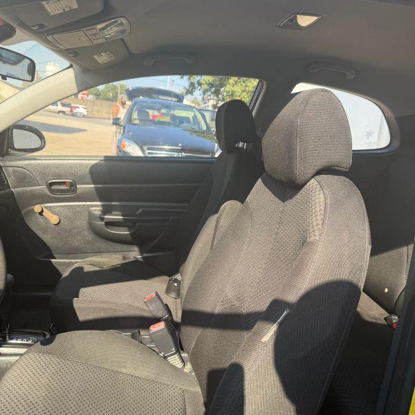 2009 Hyundai Accent GS