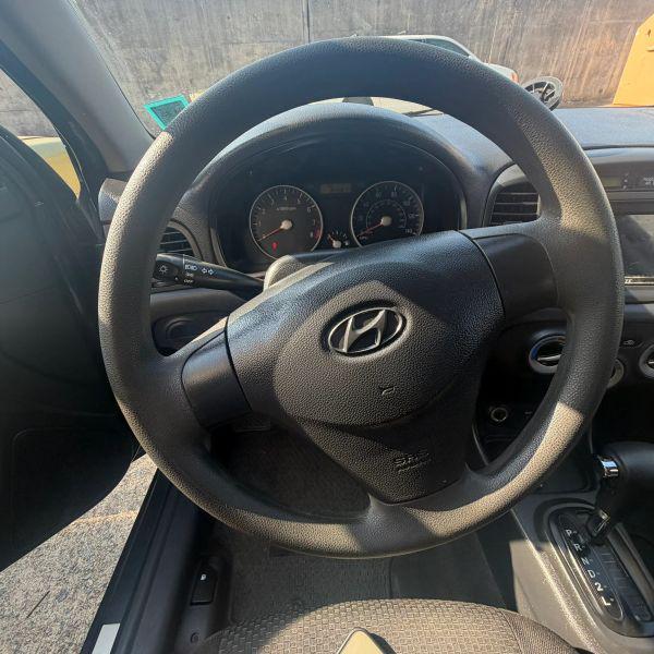 2009 Hyundai Accent GS
