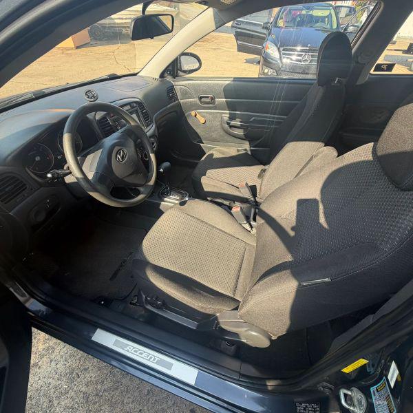 2009 Hyundai Accent GS