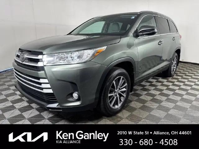 2019 Toyota Highlander XLE for sale in Alliance, OH