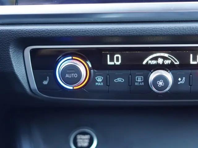 2022 Audi Q3 Premium Plus 45 TFSI S line quattro Tiptronic