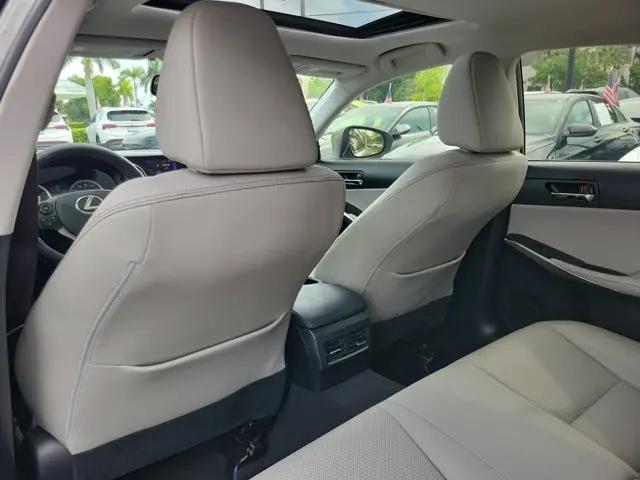 2016 Lexus IS 200t IS 200t
