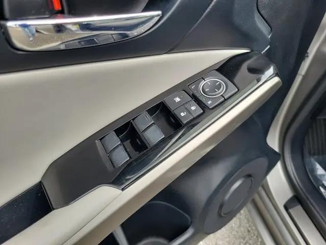 2016 Lexus IS 200t IS 200t