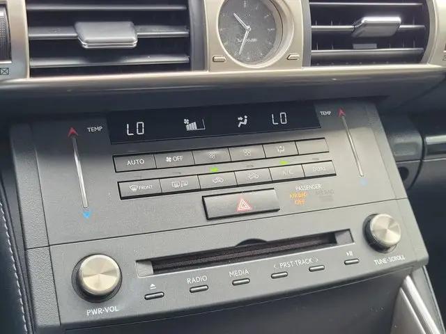 2016 Lexus IS 200t IS 200t