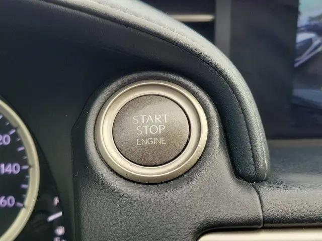 2016 Lexus IS 200t IS 200t