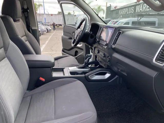 2023 Nissan Frontier Crew Cab SV 4x2