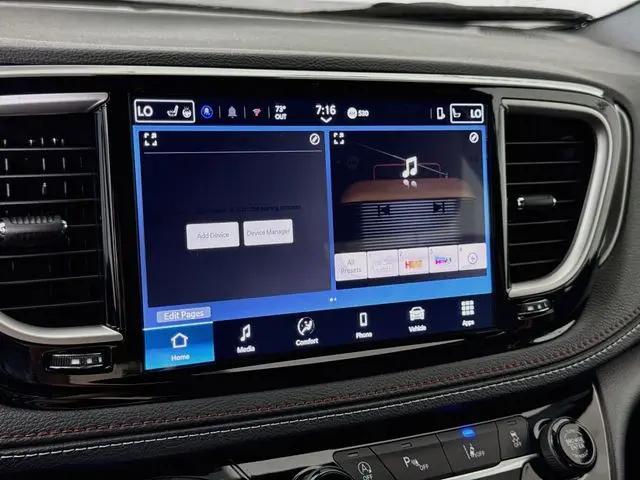 2027 Chrysler Pacifica Select AWD
