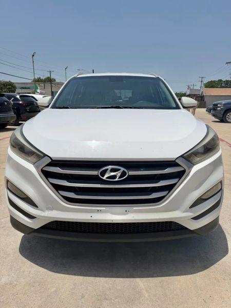 2017 Hyundai Tucson SE for sale in Arlington, TX