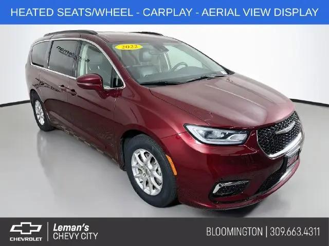 2022 Chrysler Pacifica Touring L for sale in Bloomington, IL