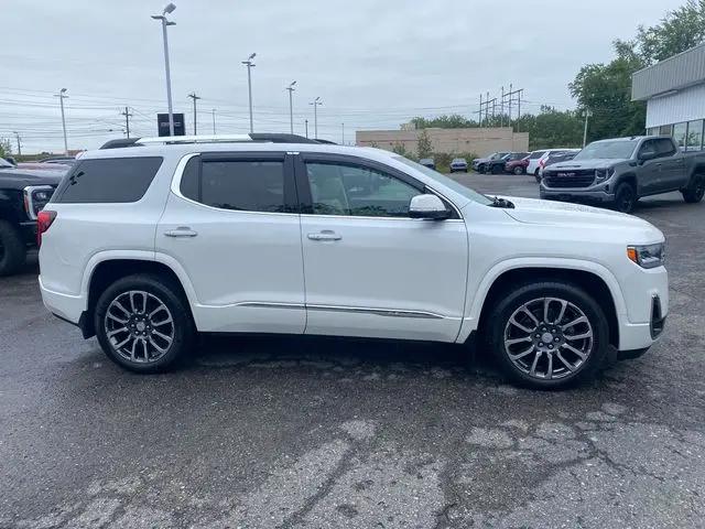 2020 GMC Acadia AWD Denali