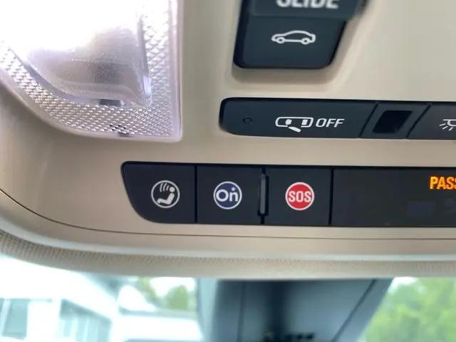 2020 GMC Acadia AWD Denali
