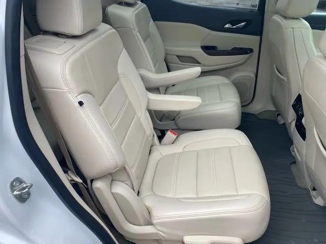 2020 GMC Acadia AWD Denali