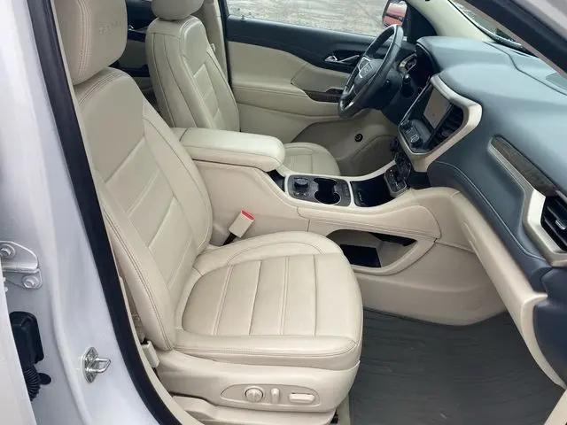 2020 GMC Acadia AWD Denali