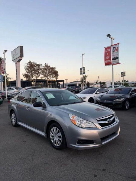 2011 Subaru Legacy 2.5i