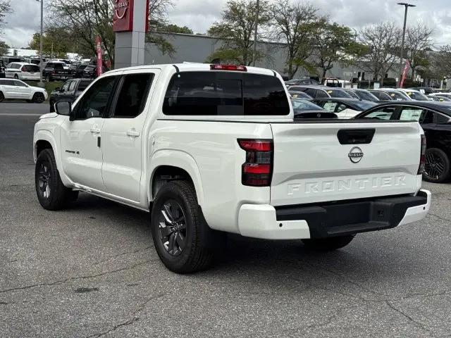2027 Nissan Frontier SV