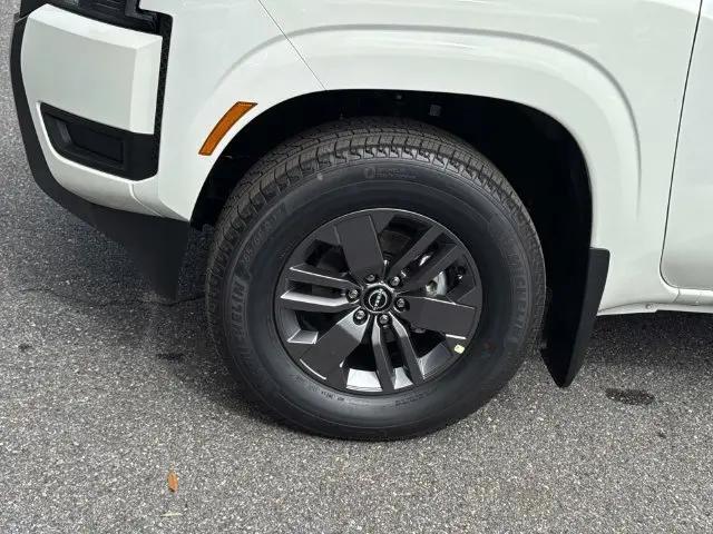 2027 Nissan Frontier SV