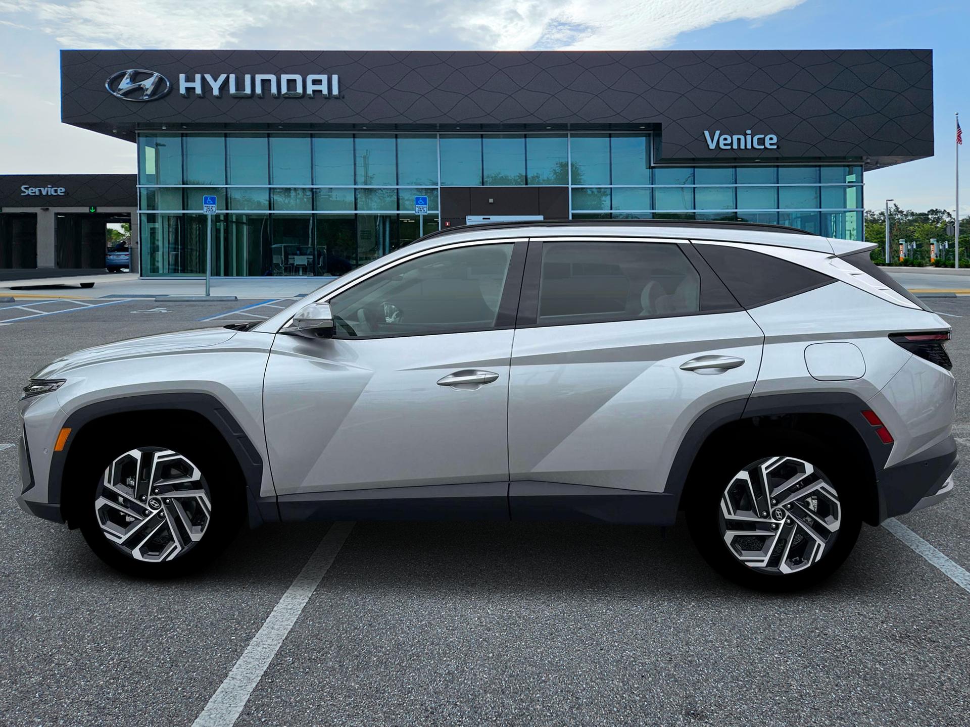 2026 Hyundai TUCSON Limited FWD - Image 3