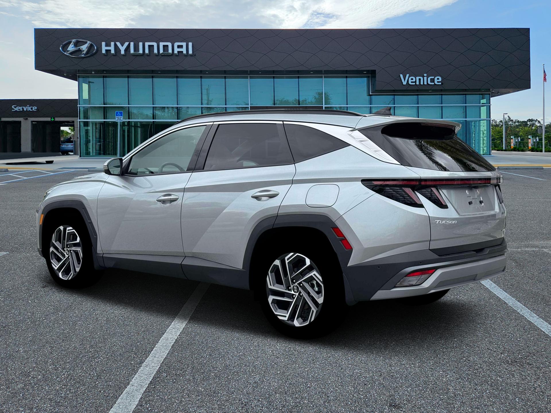 2026 Hyundai TUCSON Limited FWD - Image 4