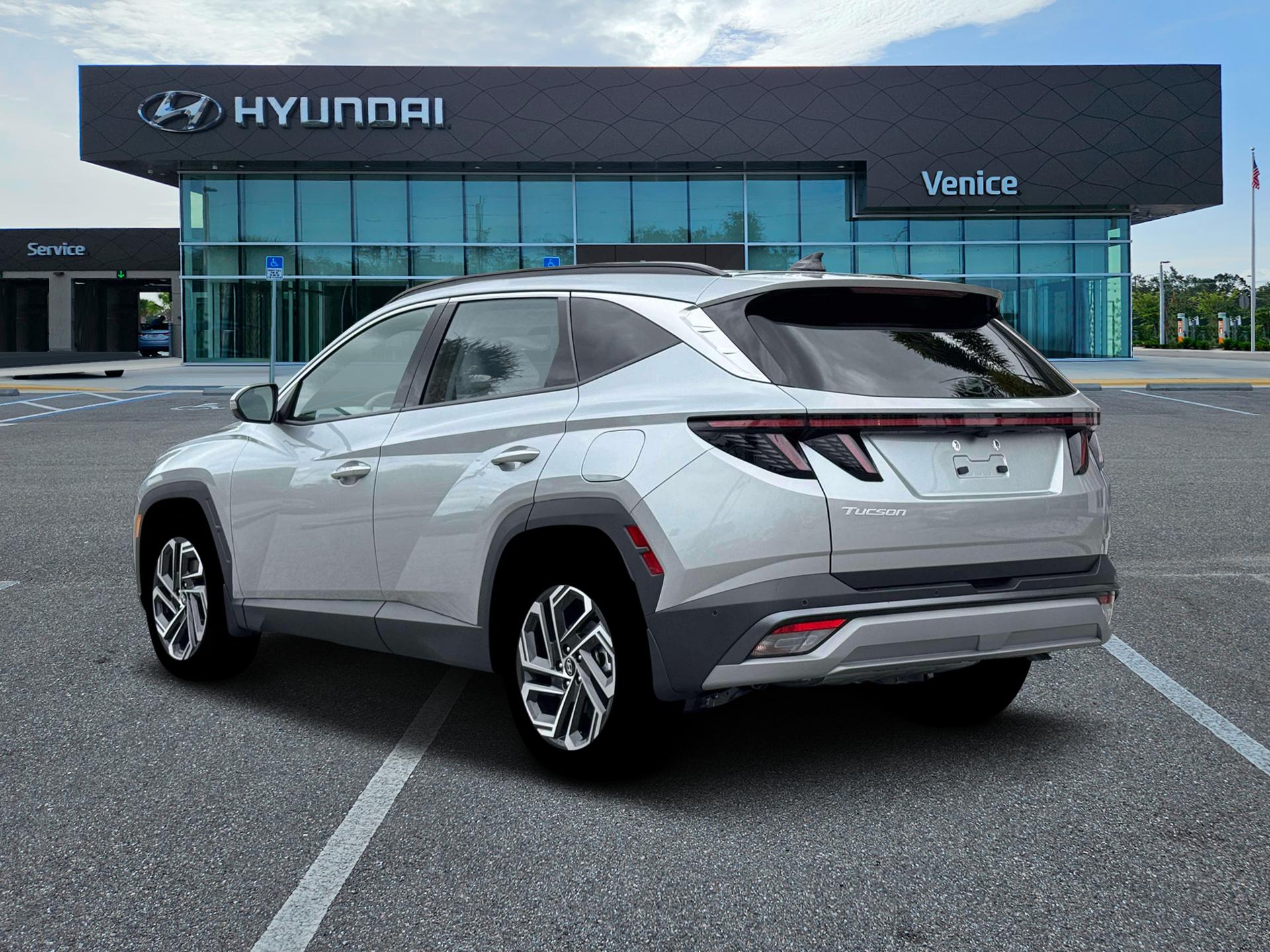 2026 Hyundai TUCSON Limited FWD - Image 5