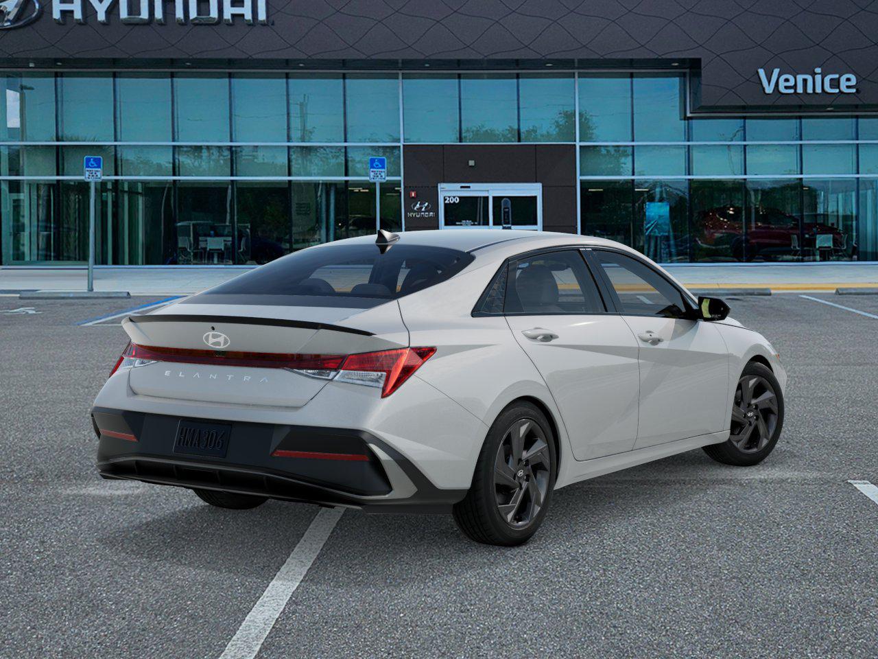 2026 Hyundai ELANTRA SEL Sport Plus - Image 4