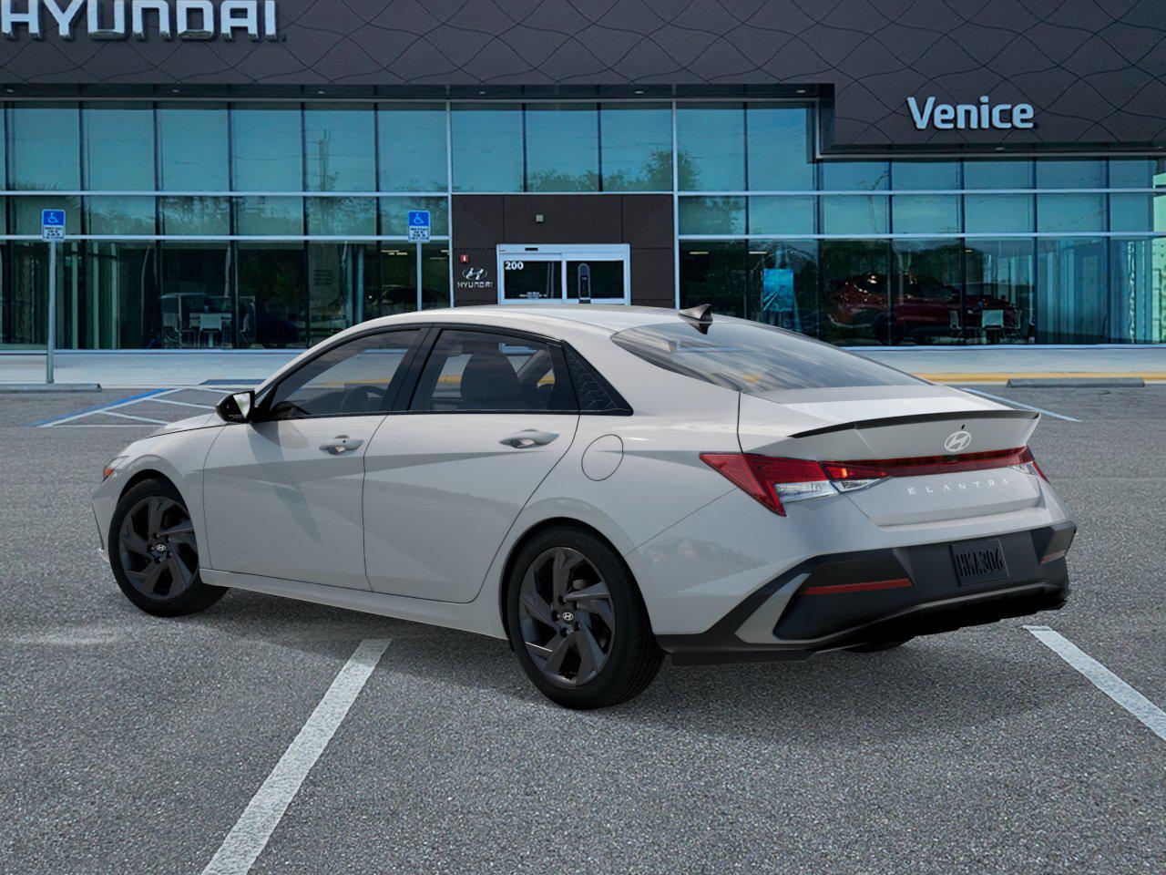 2026 Hyundai ELANTRA SEL Sport Plus - Image 5