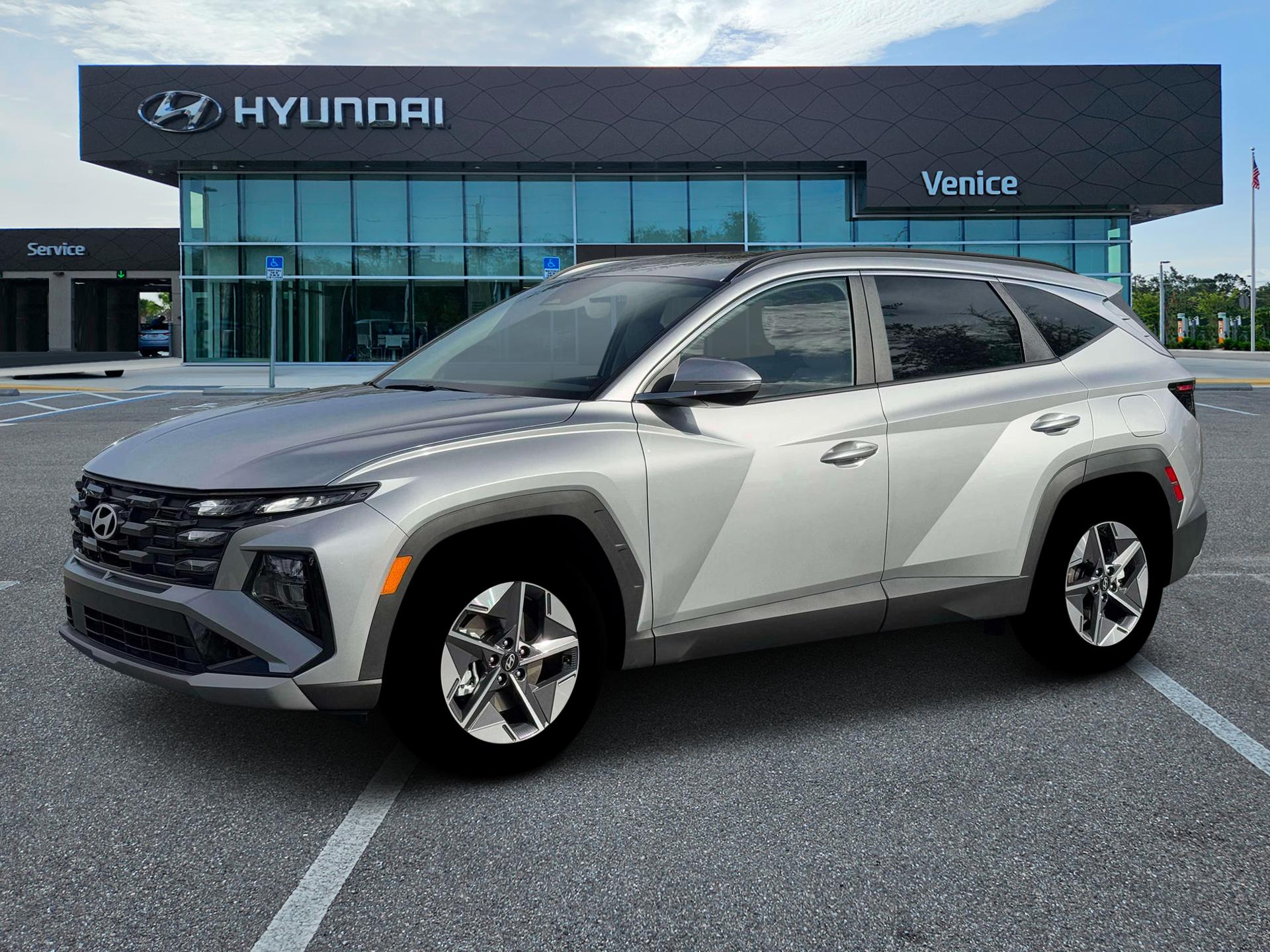 2026 Hyundai TUCSON SEL Premium FWD - Image 2