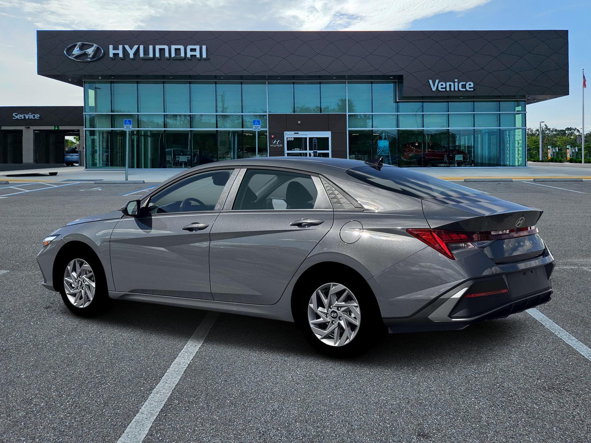 2026 Hyundai ELANTRA HYBRID Blue - Image 4