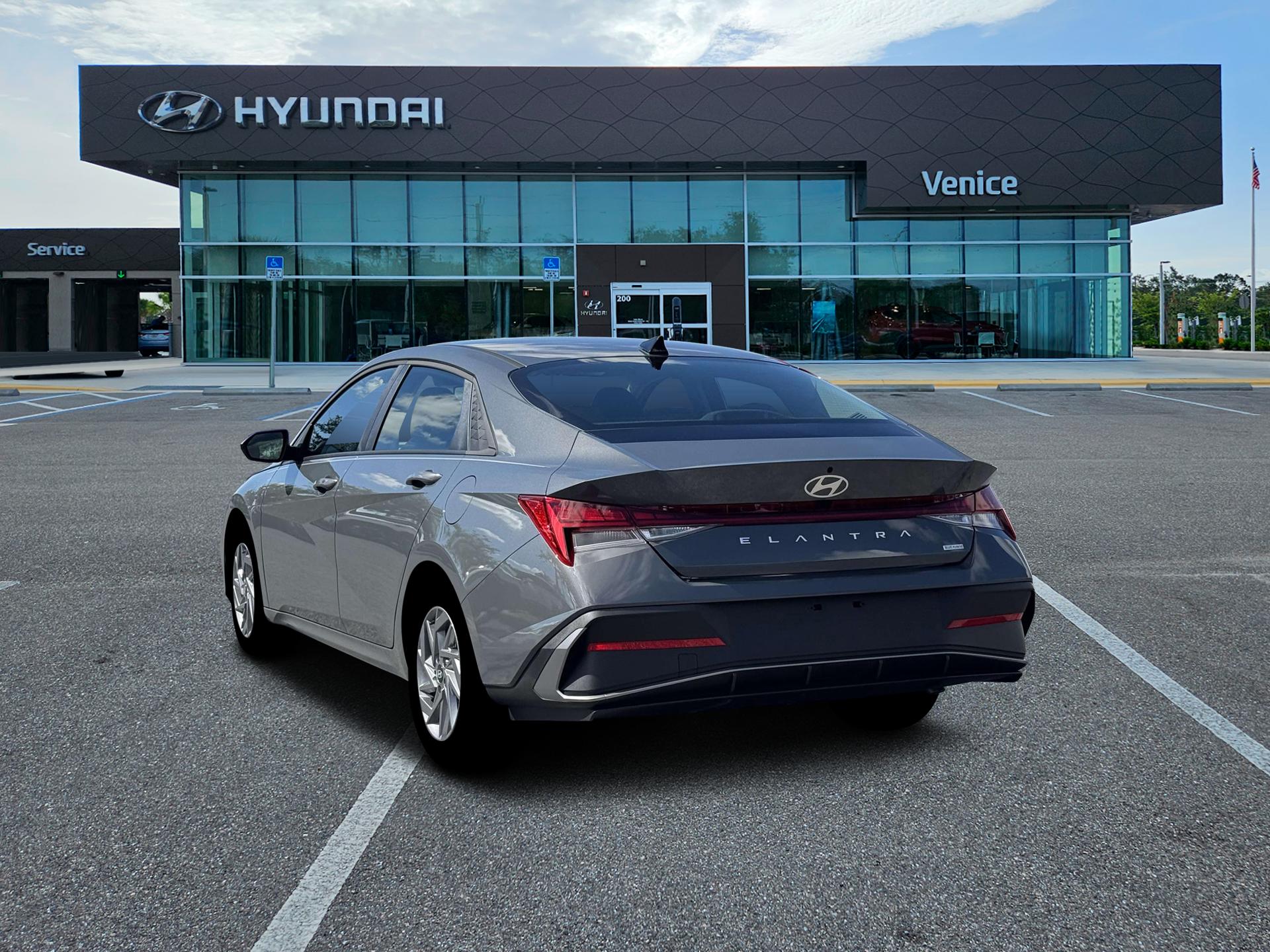 2026 Hyundai ELANTRA HYBRID Blue - Image 5