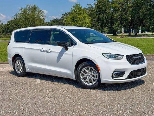 2025 Chrysler Pacifica Select for sale in Foley, AL