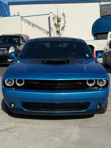 2018 Dodge Challenger R/T Shaker